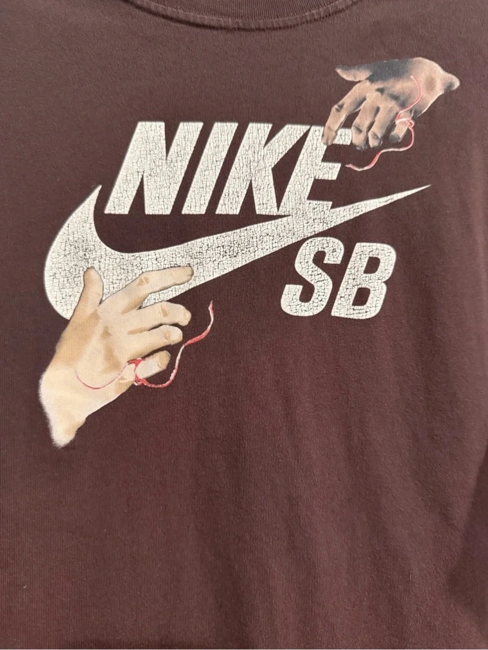 Nike SB Red String of Fate Long Sleeve Shirt Brown Men's Small S Loose Fit Tee - Picture 3 of 6